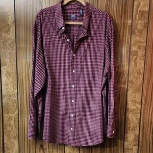 IZOD Checkered Button Down Shirt